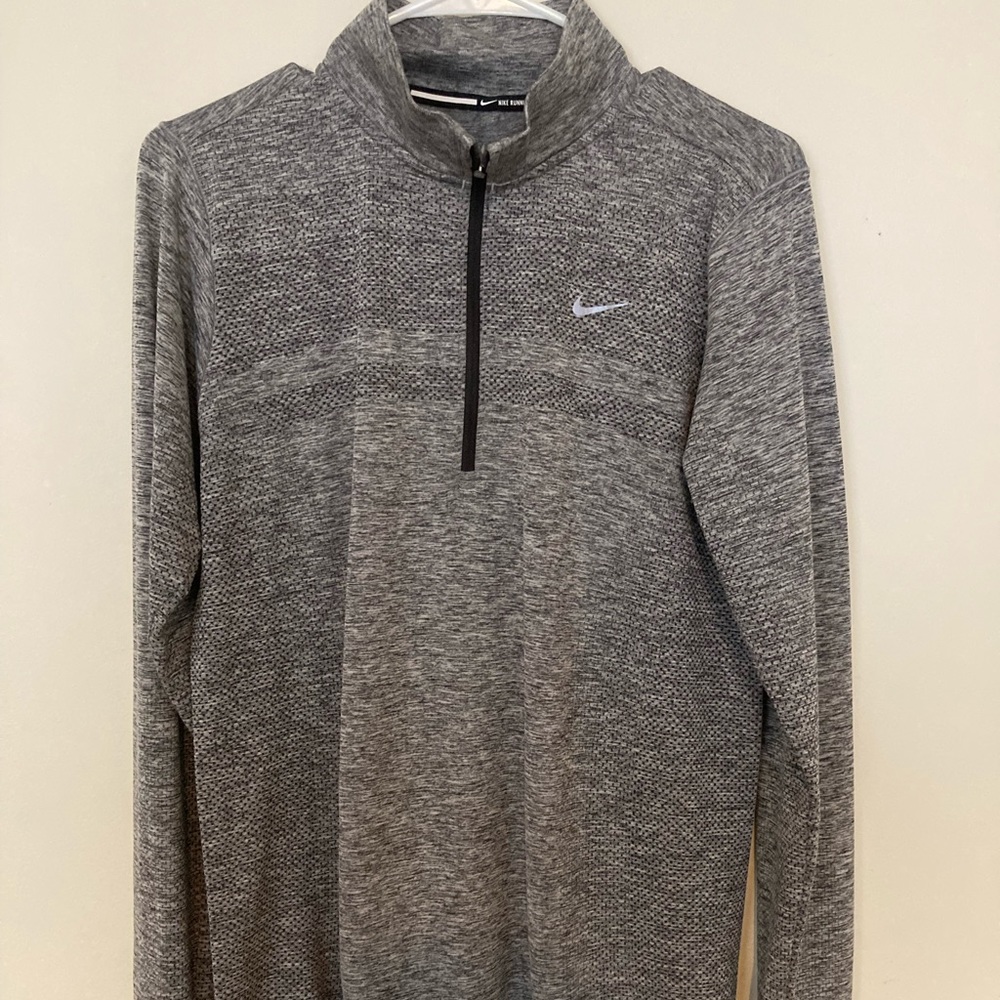 Women’s Nike Half Zip Pullover